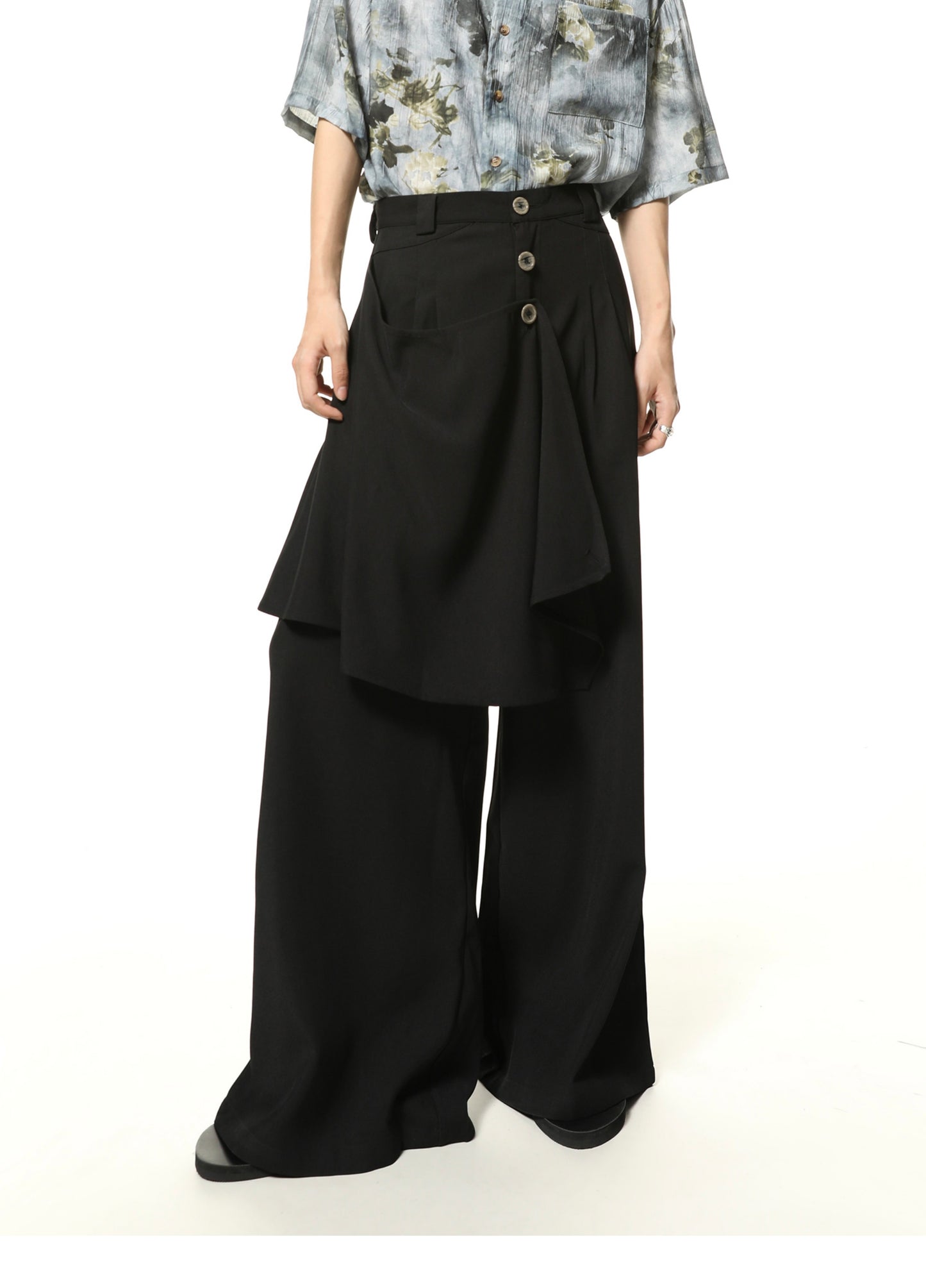 Ruffle design multi-button casual wide pants