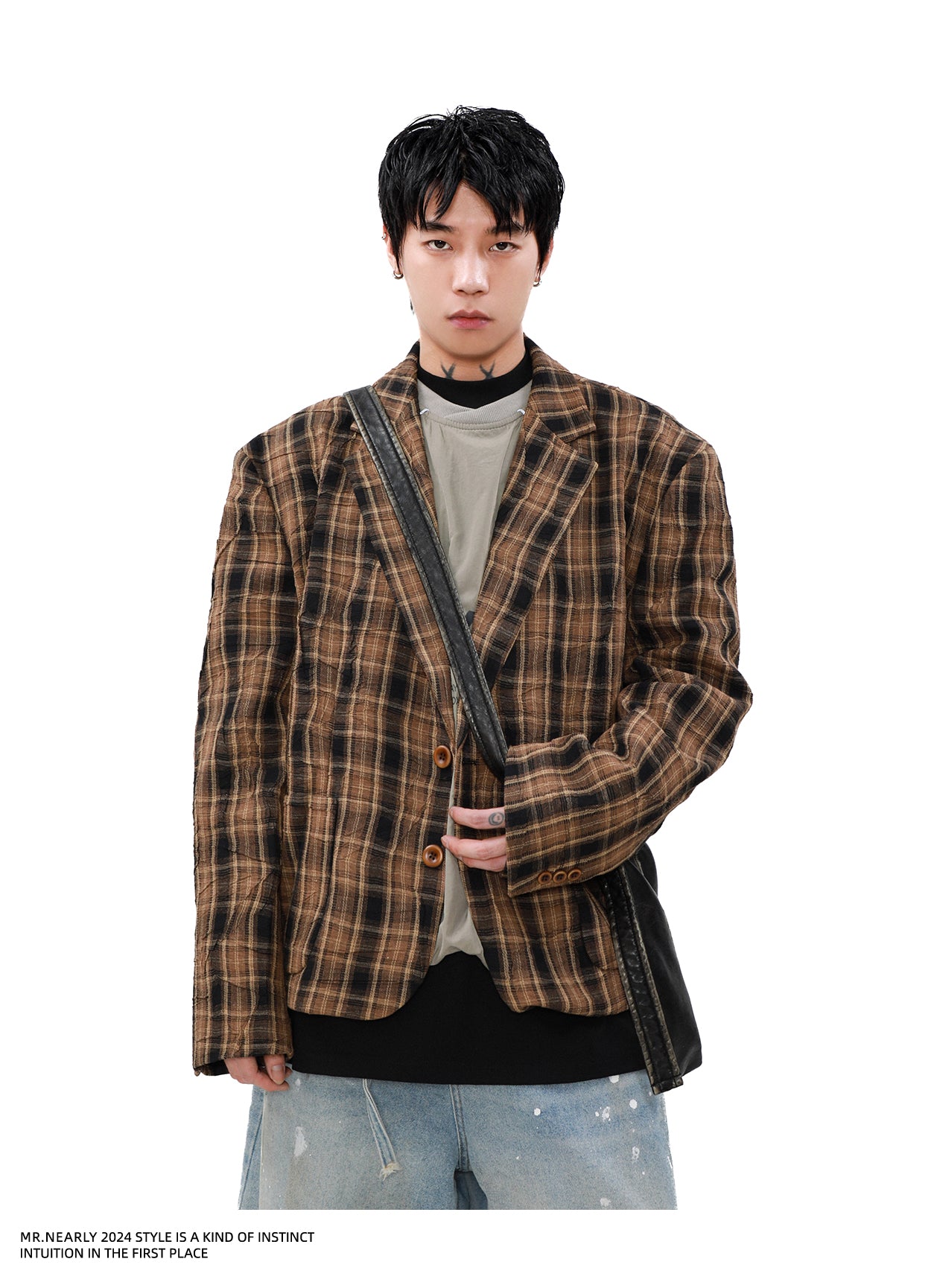 Pleated checkered jacket