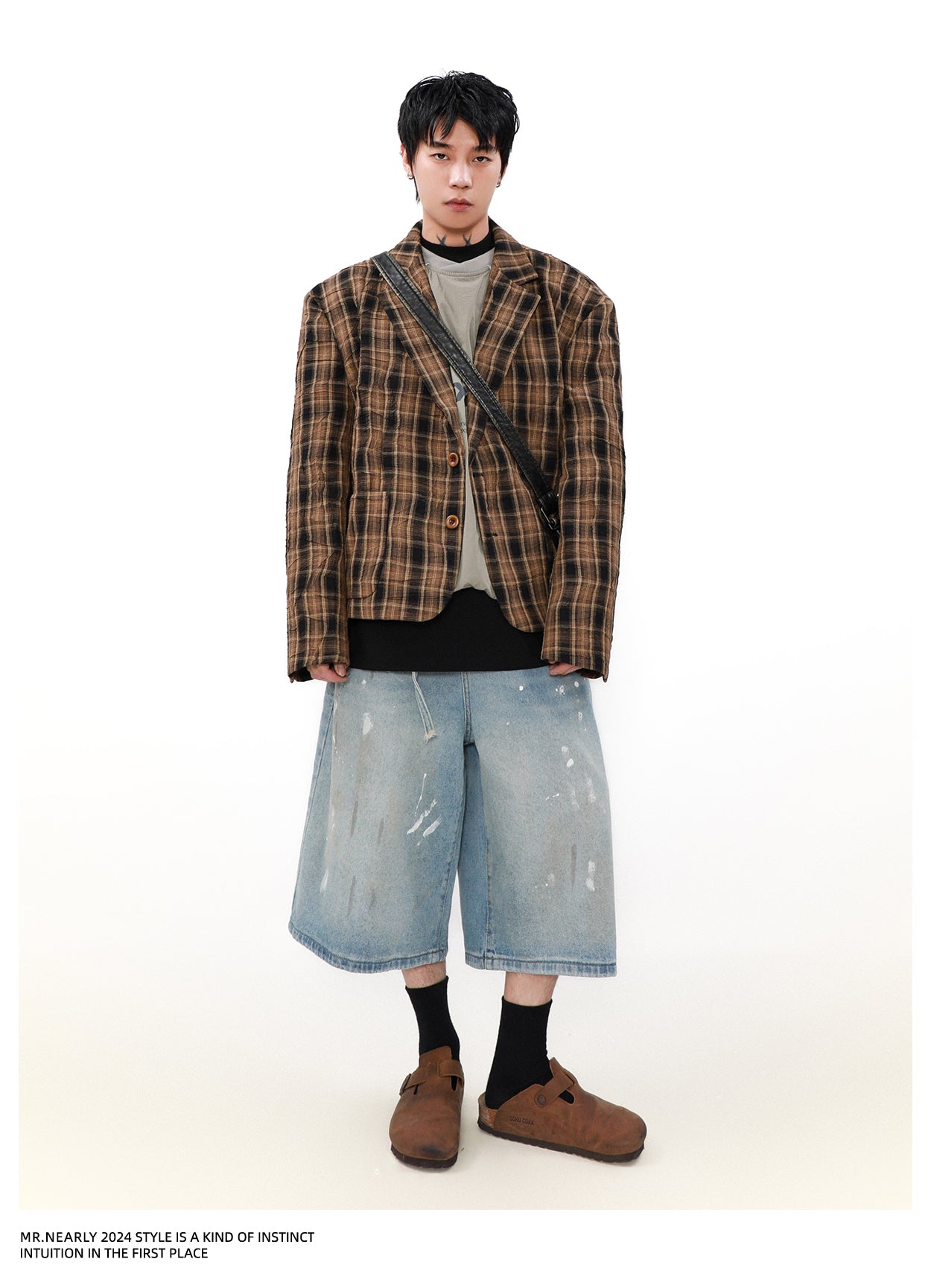 Pleated checkered jacket