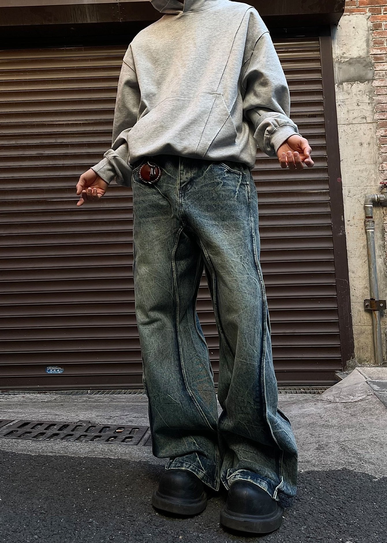 Splicing Design Silhouette Jeans
