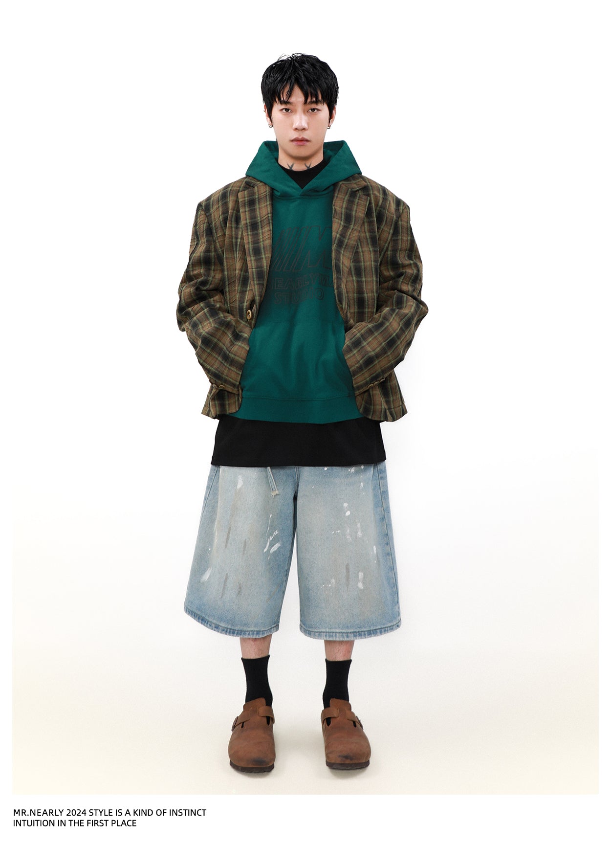 Pleated checkered jacket
