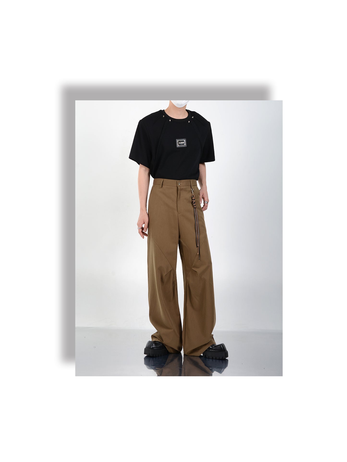 Clean-fit pleated wide-leg casual pants
