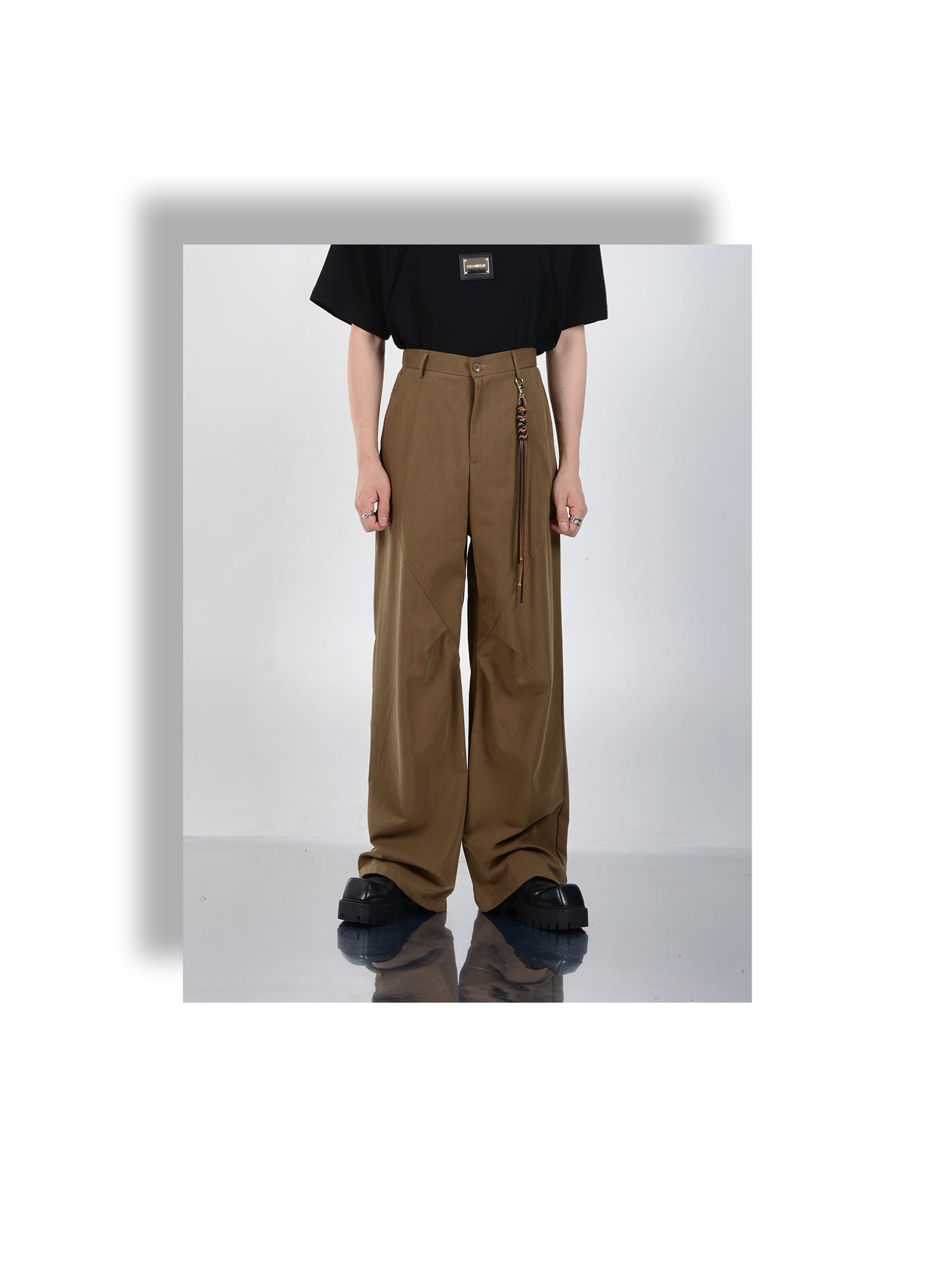 Clean-fit pleated wide-leg casual pants